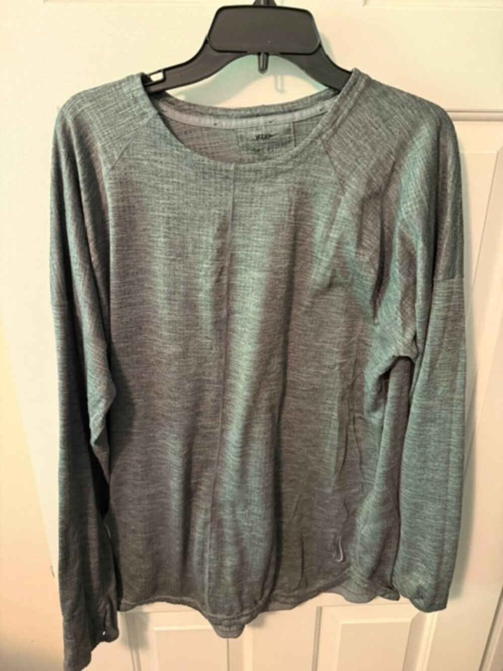 NIke Yoga Top